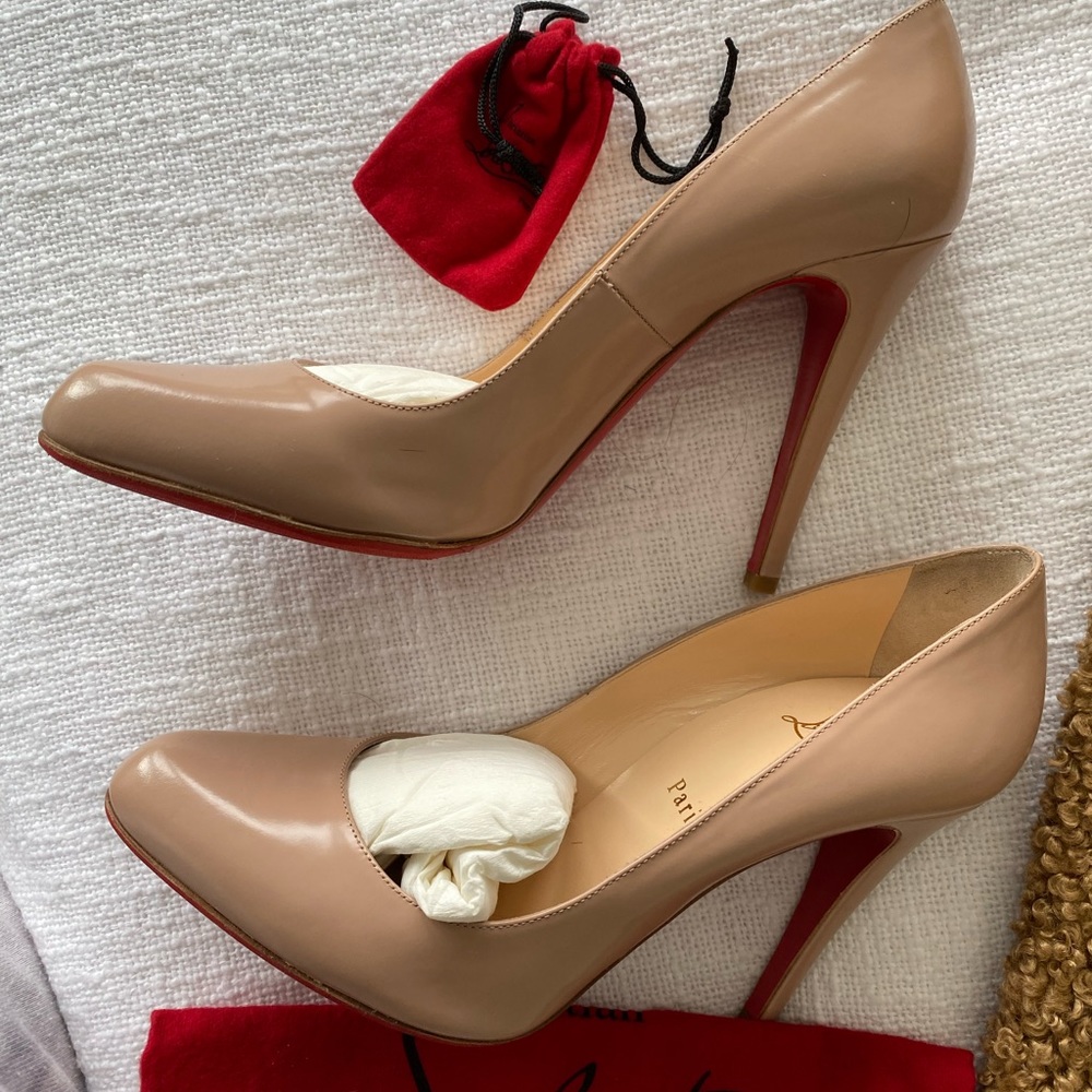 Christian Louboutin Decollete size 41